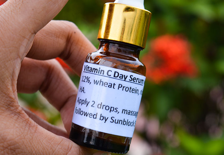 Aroma Essentials Vitamin C Day Serum Review