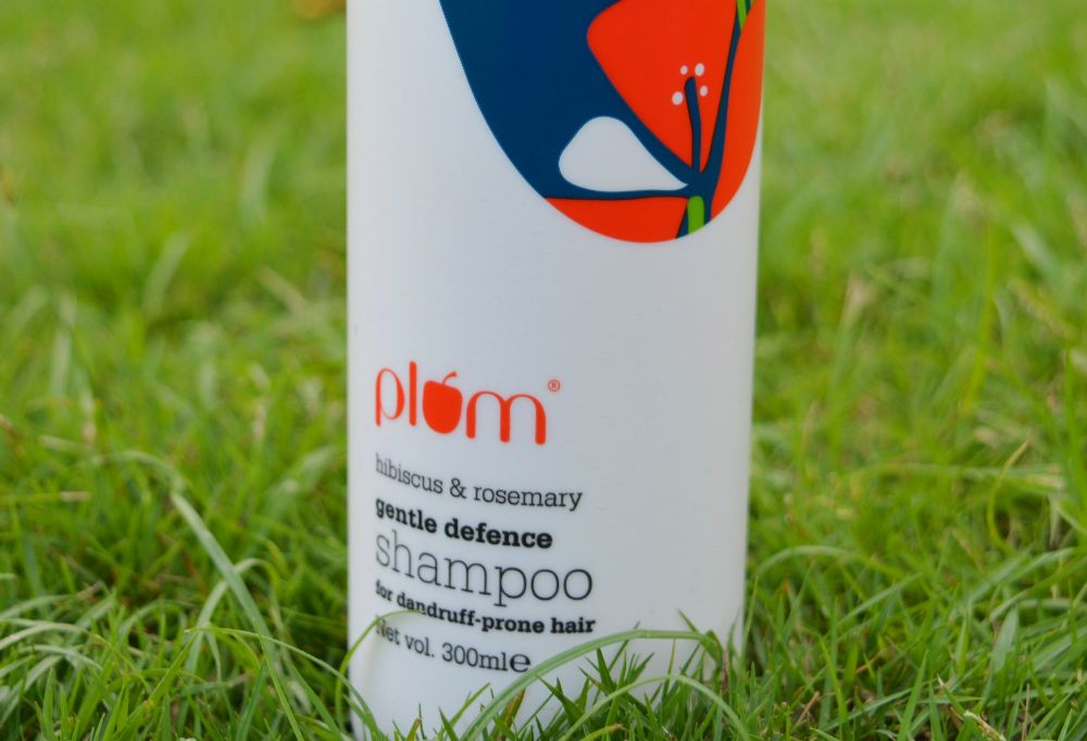 Plum Hibiscus and Rosemary Gentle Defence Anti Dandruff Shampoo