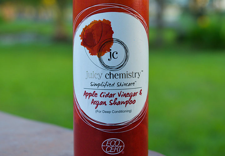 Juicy Chemistry Apple Cidar Vinegar and Argan Shampoo Packaging