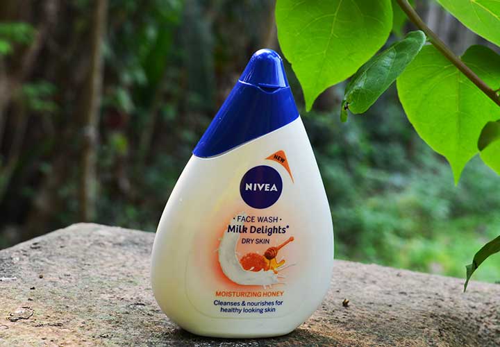 Nivea Milk Delights Moisturizing Honey Face Wash