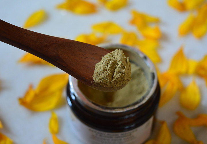 Juicy Chemistry Kakadu Plum Matcha Organic Face Mask