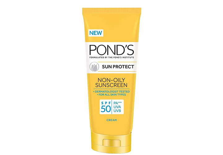 Best Sunscreens in India Pond's Sun Protect Non-Oily Sunscreen SPF 50