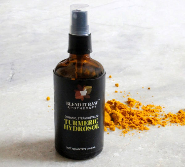 Blend It Raw Apothecary Turmeric Hydrosol Best Toners in India that are Affordable, Harsh Chemical Free, and Alcohol Free