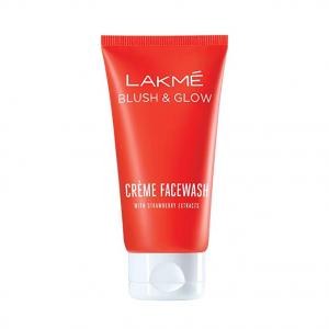 Lakme Blush and Glow Strawberry Creme Face Wash Best Face Wash for Dry Skin in India