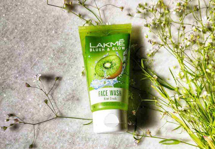 Best Lakme Face Washes
