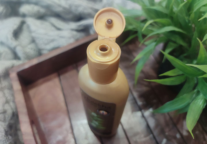 Indulekha Shampoo Packaging