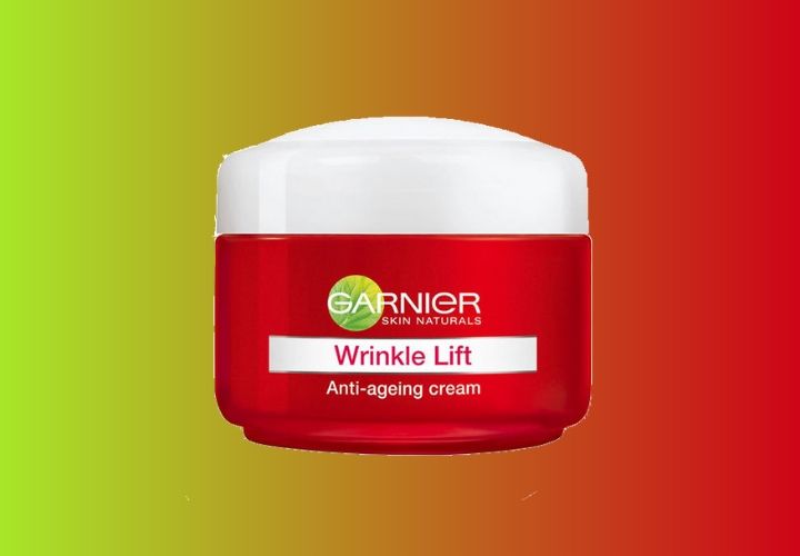 Garnier Wrinkle Lift Anti-Ageing Cream Best Moisturizer for Dry Skin in India