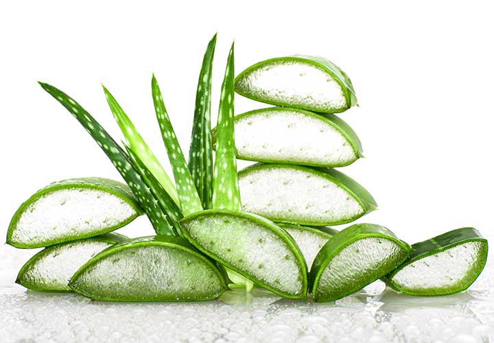 how to remove tan easily at home using aloe vera