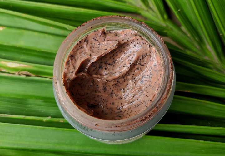 Bhu Botanicals Face Scrub Texture