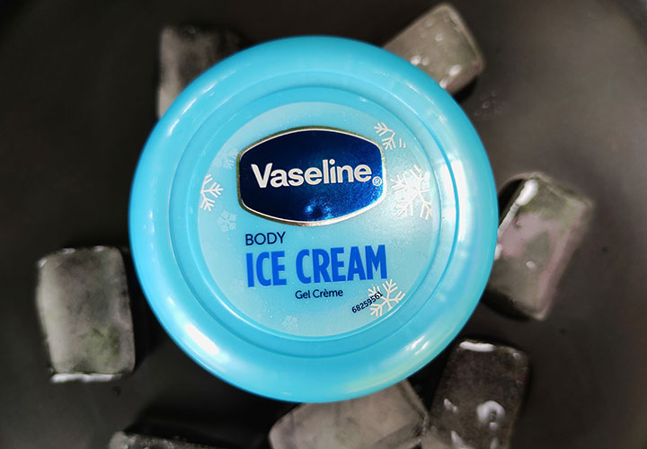 Vaseline Body Ice Cream Review with Ingredient Analysis