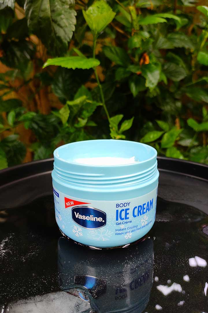 Vaseline Body Ice Cream from Vaseline Instant Cooling Range