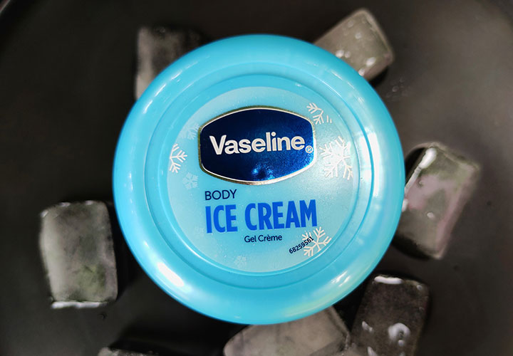 Vaseline Body Ice Cream