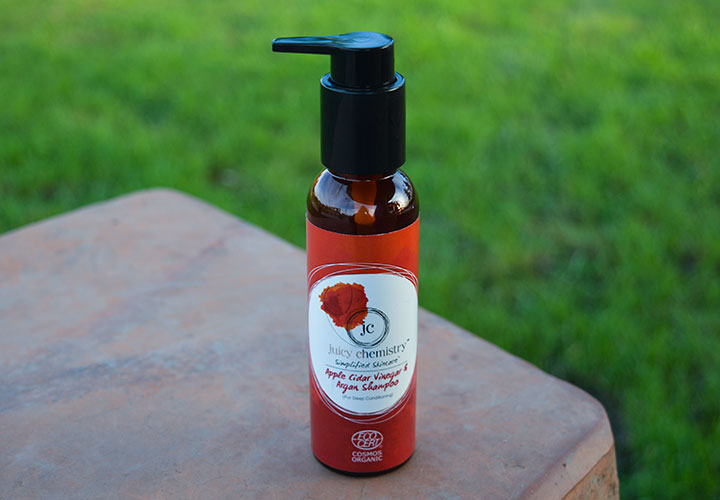 Juicy Chemistry Apple Cider Vinegar and Argan Shampoo Best Mild Shampoo Available in India