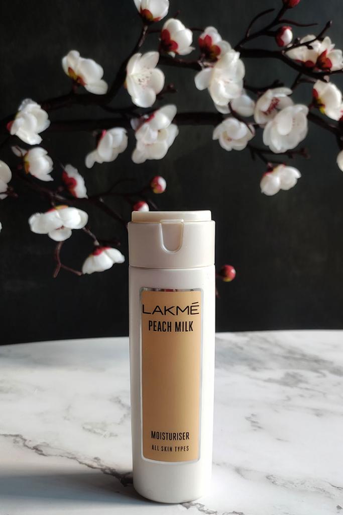 lakme peach milk moisturizer use