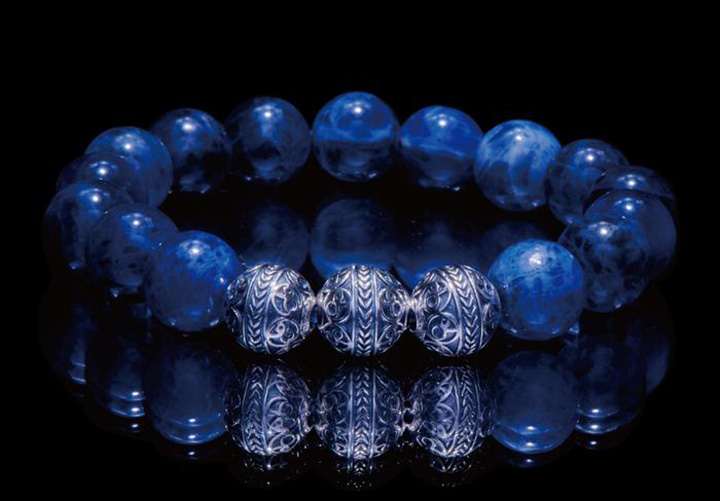 Top 5 Luxury Popular Beaded Bracelets for Men in 2022 – Azuro Republic