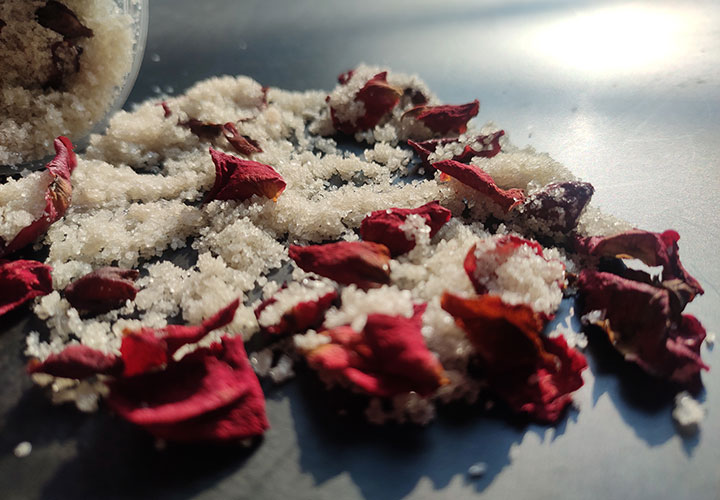 Every Basic Thing You Need to Know about Bath Salts