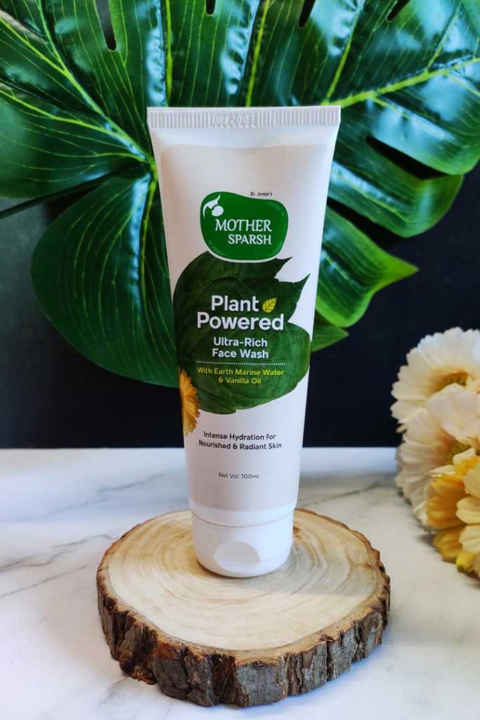 Top 6 Most Loved Face Wash in India You Need in 2021