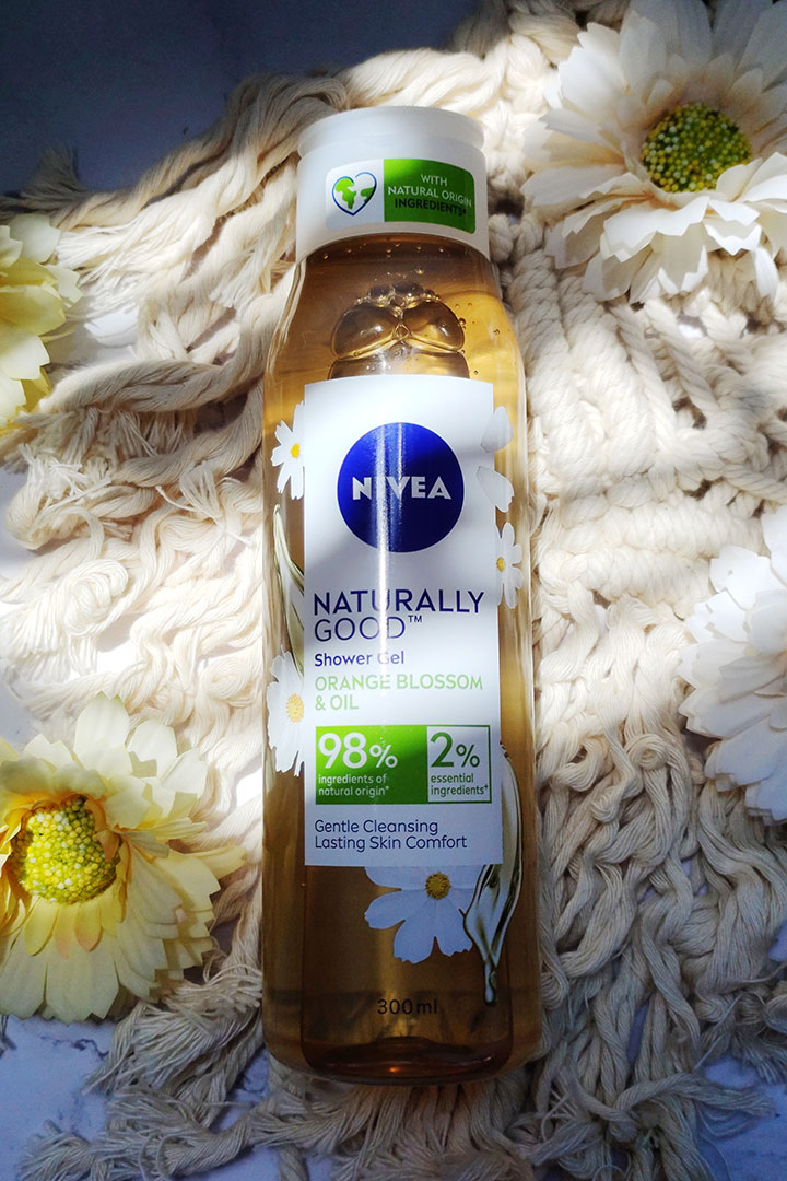 7 Days with NIVEA Naturally Good Orange Blossom and Oil Shower Gel