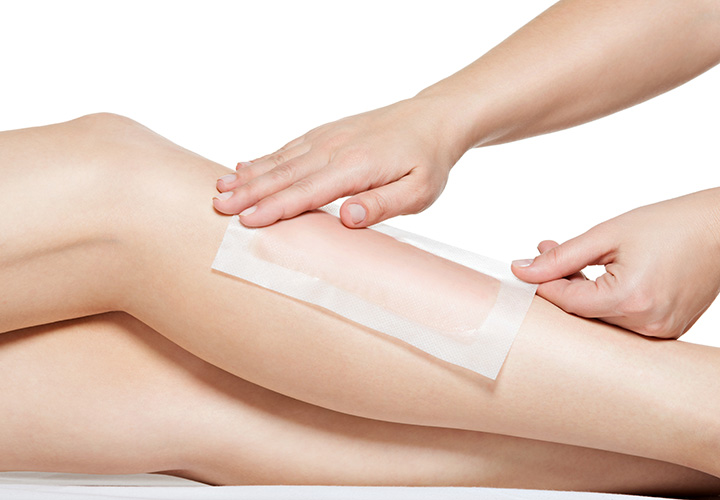 Know How to Avail Waxing at Home Services Offered by Swagmee Near Delhi