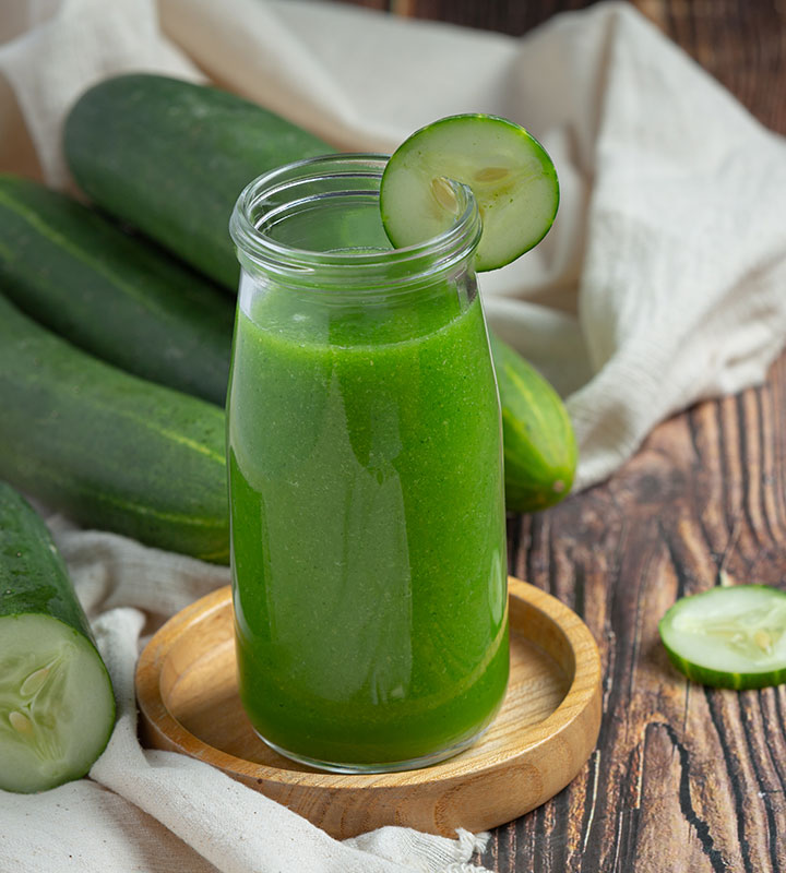 Cucumber Juice is a Great Home Remedy to Treat Dark Circles Under Eyes