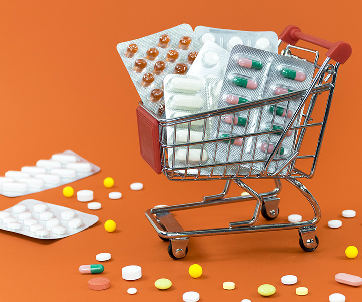 Advantages and Disadvantages of Buying Medicines Online
