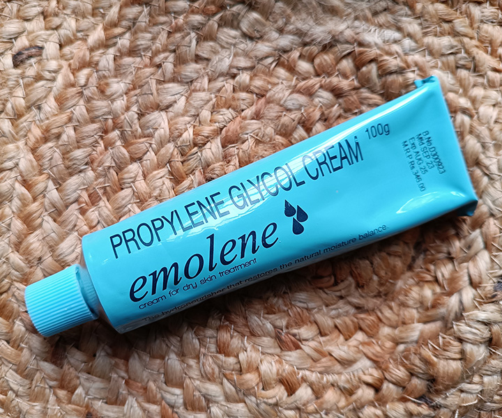 Emolene Cream Uses, Benefits, Ingredients, and Review in Detail
