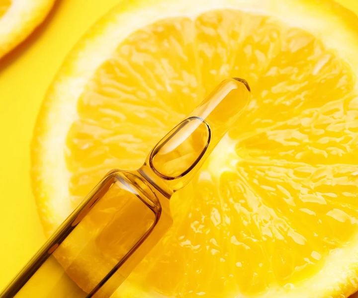 Day or Night The Best Time to Apply Vitamin C Serum