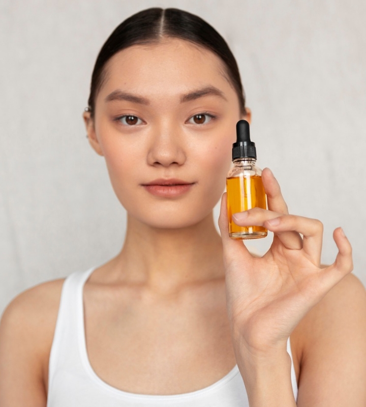 Top 5 Vitamin C Serums of 2025 in India