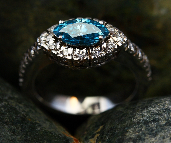 lab grown diamonds are available in a wide variety of shapes, sizes, and qualities