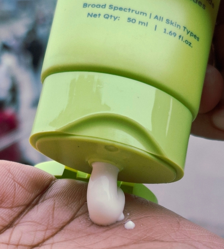 Texture of Hyphen Sunscreen SPF 50