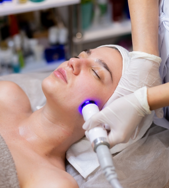 Understanding LED Light Therapy Face Devices and Home Laser Therapy Devices